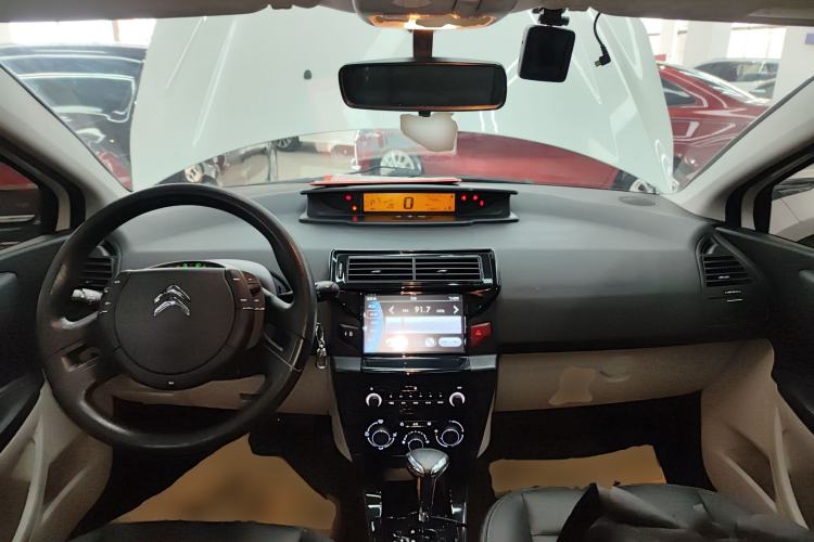 Used Citroen C-Quatre 2013 Hatchback 1.6L Automatic LeShang Model Center Console