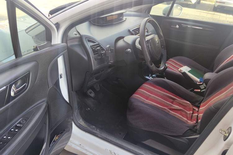 Used Citroen C-Quatre 2013 Hatchback 1.6L Manual Enjoyment Model Driver Seat