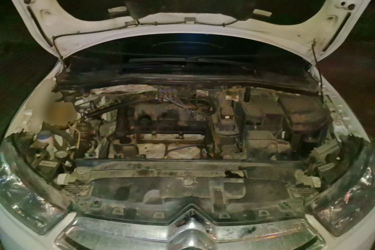 Used Citroen C-Quatre 2013 1.6L Manual Prestige CNG Model Engine Bay