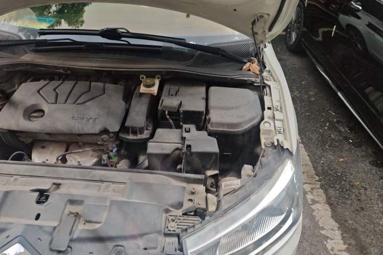 Used Citroen C-Quatre 2013 Sedan 1.6L Manual - Prestige Model Engine Bay Left