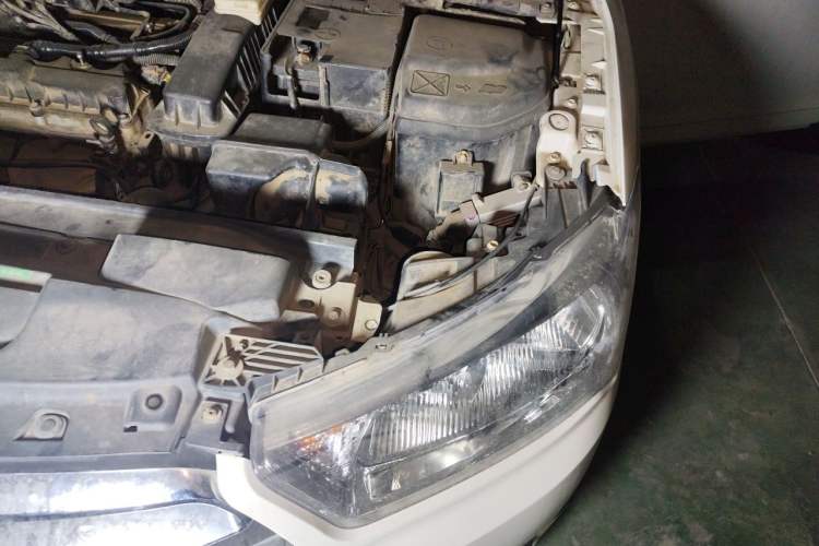 Used Citroen C-Quatre 2013 1.6L Manual Prestige CNG Model Engine Bay Left