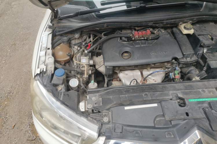 Used Citroen C-Quatre 2013 1.6L Manual Prestige CNG Model Engine Bay Right