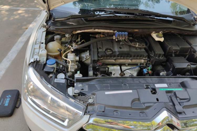 Used Citroen C-Quatre 2013 1.6L Manual Prestige CNG Model Engine Bay Right