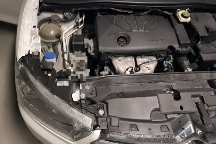 Used Citroen C-Quatre 2013 Sedan 1.6L Manual - Prestige Model Engine Bay Right