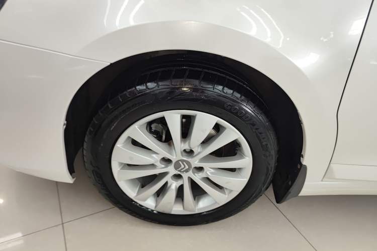 Used Citroen C-Quatre 2013 Hatchback 1.6L Automatic LeShang Model Exterior 4