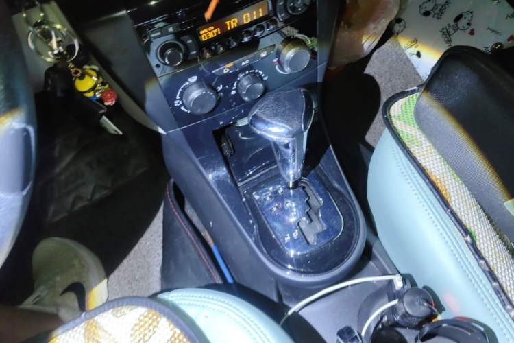 Used Citroen C-Quatre 2013 Sedan 1.6L Automatic Prestige Model Gear Lever