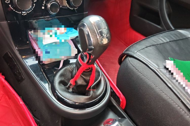 Used Citroen C-Quatre 2013 Sedan 1.6L Manual - Prestige Model Gear Lever