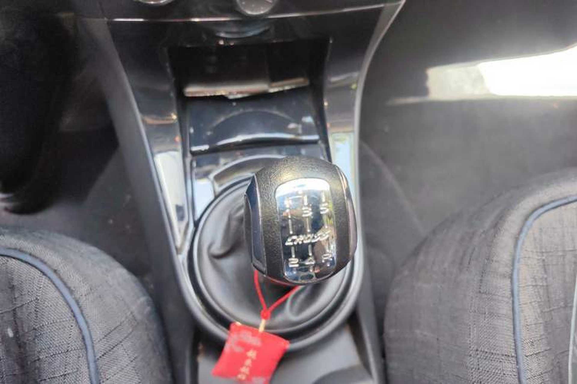 Used Citroen C-Quatre 2013 Sedan 2.0L Manual - Joyful Edition Gear Lever