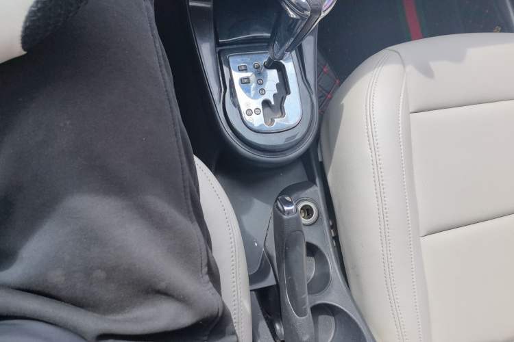 Used Citroen C-Quatre 2013 Sedan 1.6L Automatic Prestige Model Gear Lever
