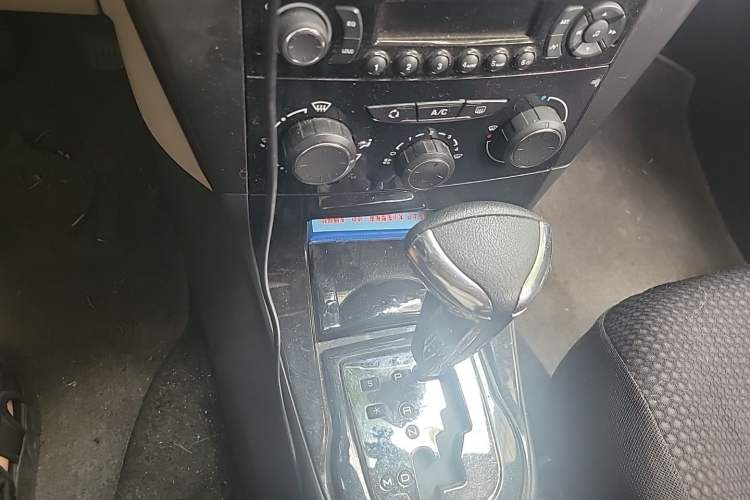 Used Citroen C-Quatre 2013 Sedan 1.6L Automatic Enjoyment Model Gear Lever