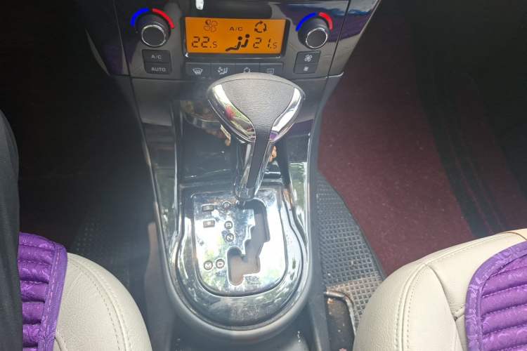 Used Citroen C-Quatre 2013 Sedan 1.6L Automatic Enjoyment Model Gear Lever