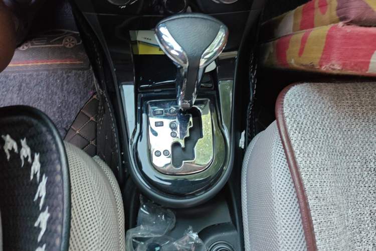 Used Citroen C-Quatre 2013 Hatchback 1.6L Automatic LeShang Model Gear Lever