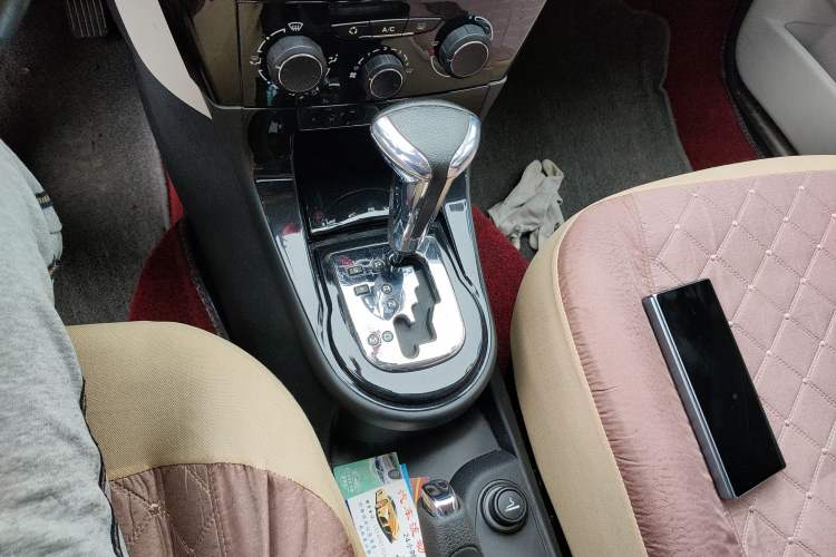 Used Citroen C-Quatre 2013 Sedan 1.6L Automatic Prestige Model Gear Lever