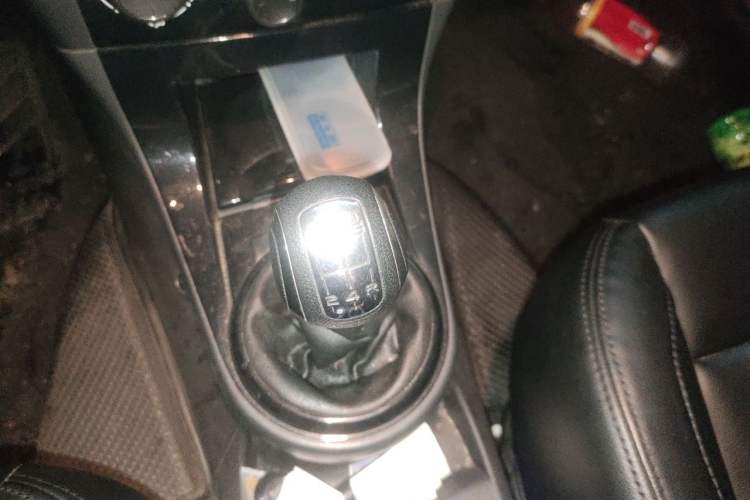 Used Citroen C-Quatre 2013 Sedan 1.6L Manual - Prestige Model Gear Lever