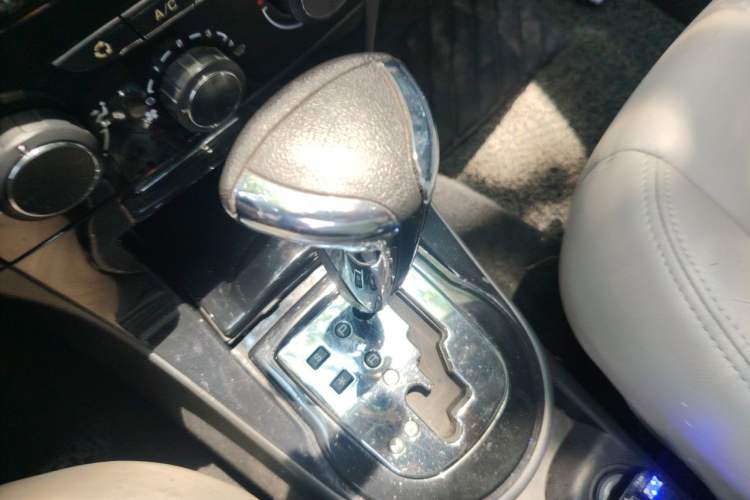 Used Citroen C-Quatre 2013 Sedan 1.6L Automatic Prestige Model Gear Lever