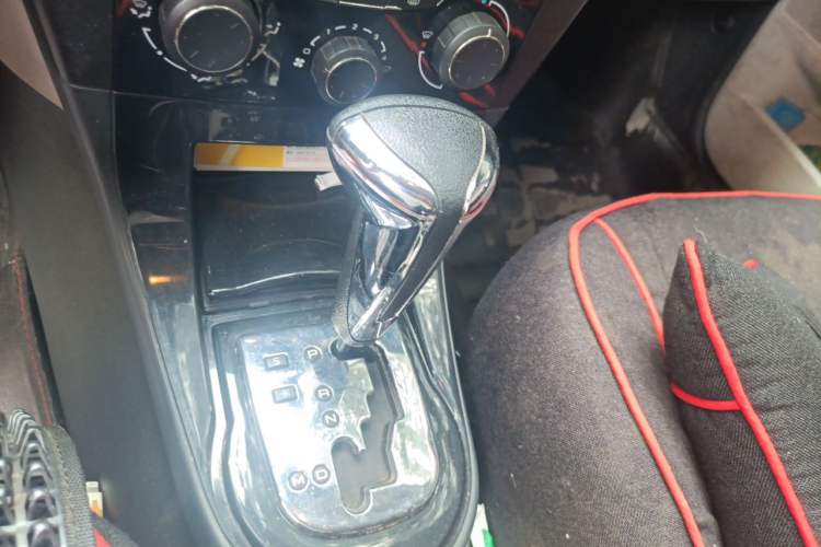 Used Citroen C-Quatre 2013 Sedan 1.6L Automatic Prestige Model Gear Lever