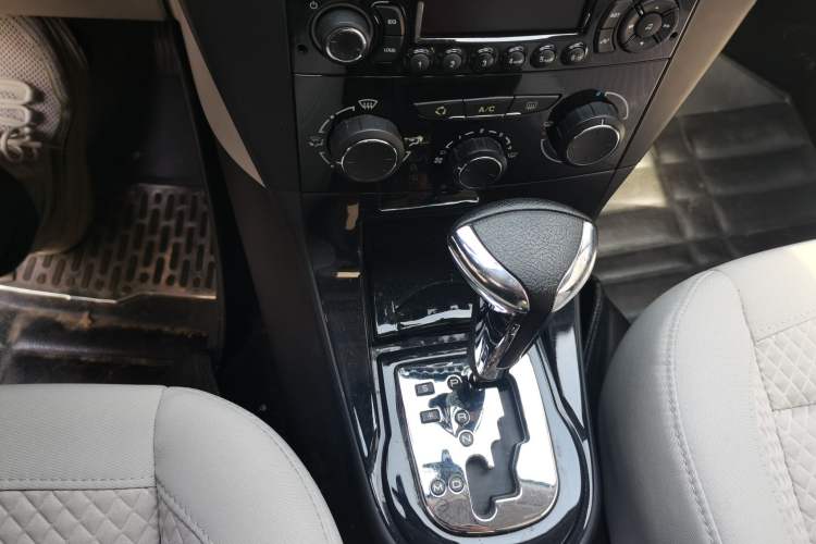 Used Citroen C-Quatre 2013 Sedan 1.6L Automatic Prestige Model Gear Lever