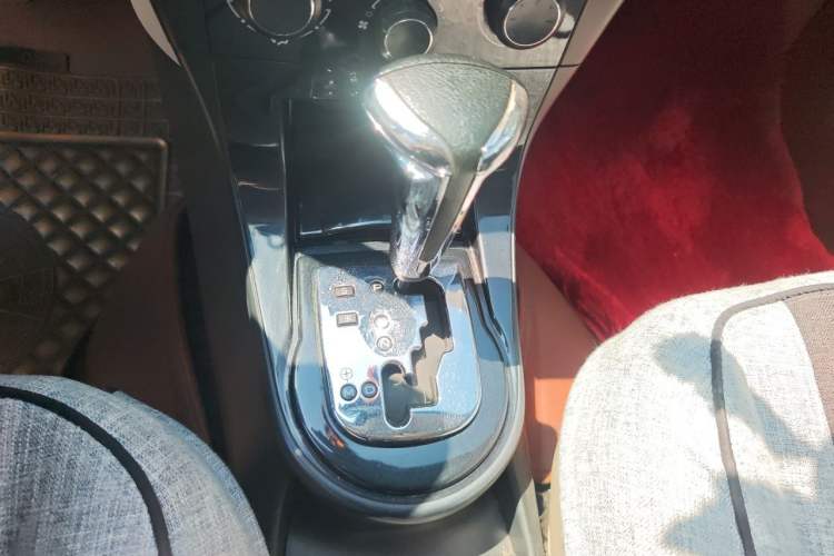 Used Citroen C-Quatre 2013 Sedan 1.6L Automatic Prestige Model Gear Lever