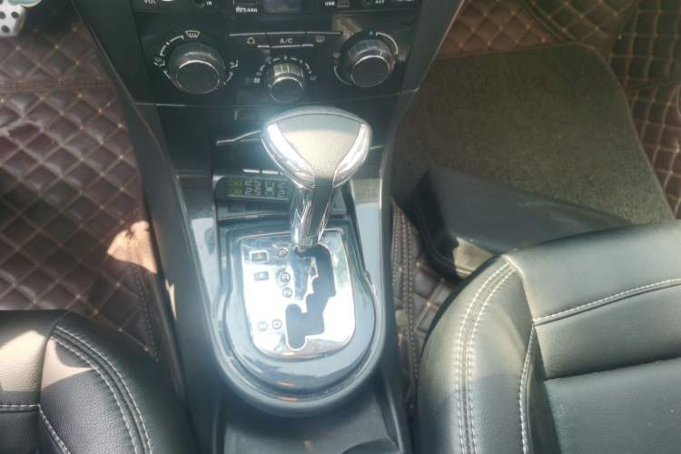 Used Citroen C-Quatre 2013 Facelifted CROSS 1.6L Automatic Gear Lever