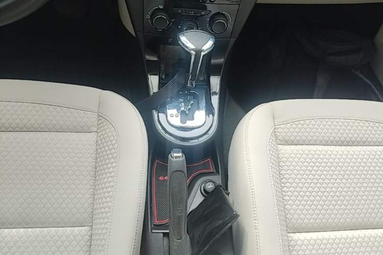 Used Citroen C-Quatre 2013 Sedan 1.6L Automatic Prestige Model Gear Lever