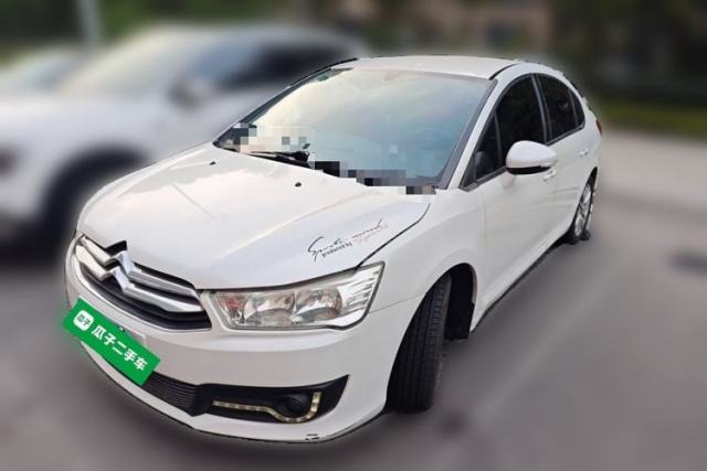 Ojetý Citroen C-Quatre 2013 Sedan 1.6L Manual - Prestige Model