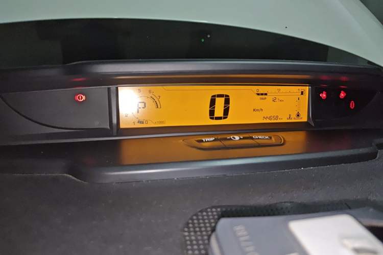 Used Citroen C-Quatre 2013 Sedan 1.6L Automatic Prestige Model Instrument Cluster