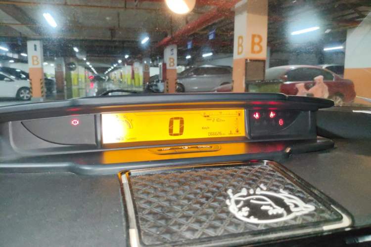 Used Citroen C-Quatre 2013 1.6L Manual Prestige CNG Model Instrument Cluster