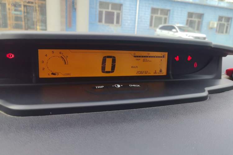 Used Citroen C-Quatre 2013 1.6L Manual Prestige CNG Model Instrument Cluster