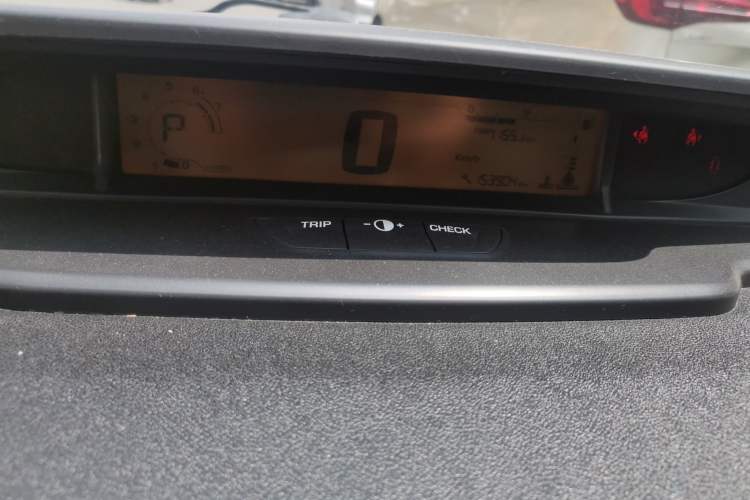 Used Citroen C-Quatre 2013 Sedan 1.6L Automatic Prestige Model Instrument Cluster