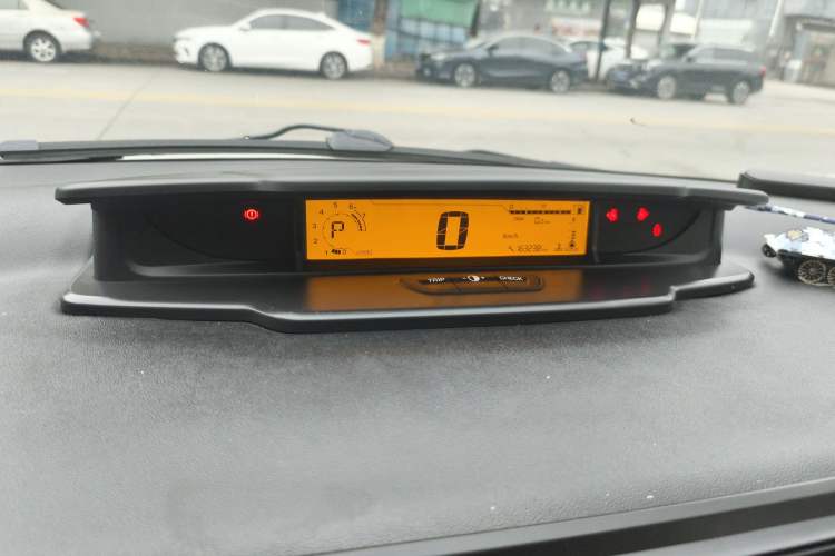 Used Citroen C-Quatre 2013 Hatchback 1.6L Automatic LeShang Model Instrument Cluster