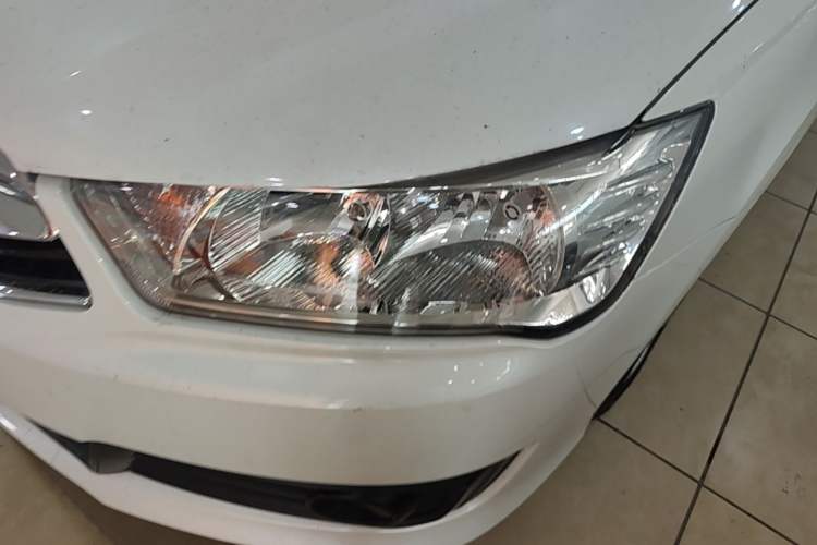 Used Citroen C-Quatre 2013 Sedan 1.6L Automatic Prestige Model Left Front Headlight