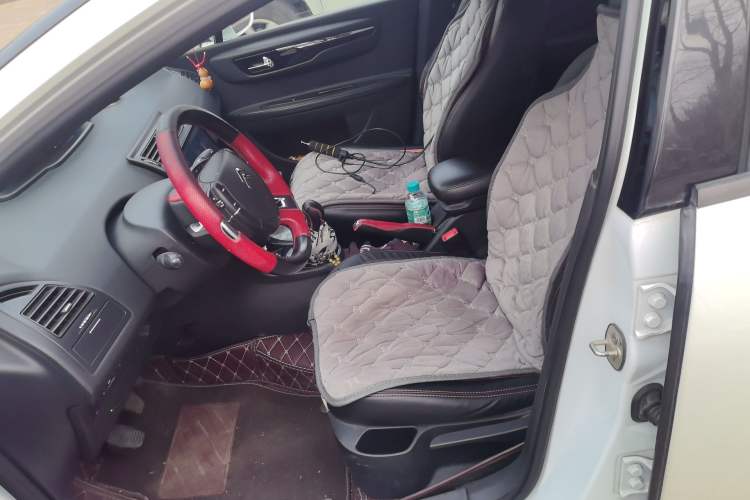 Used Citroen C-Quatre 2013 1.6L Manual Prestige CNG Model Left Front Seat