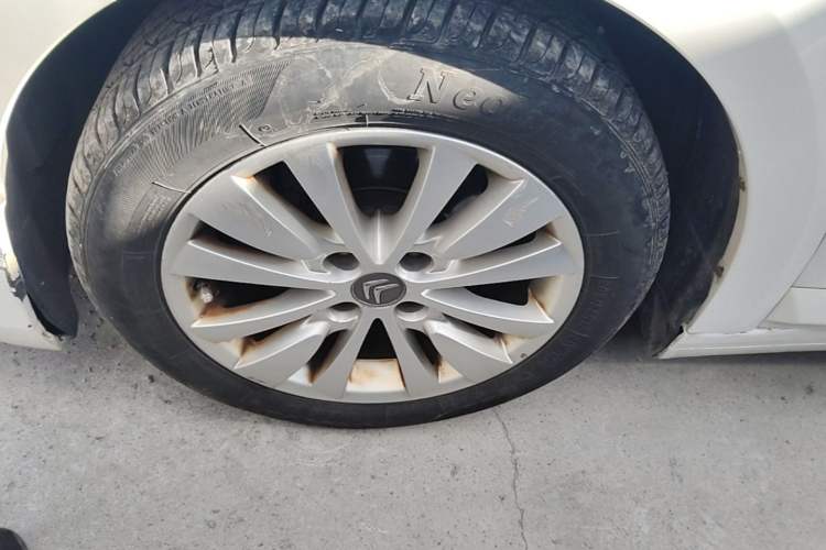 Used Citroen C-Quatre 2013 Sedan 1.6L Automatic Prestige Model Left Front Wheel Hub