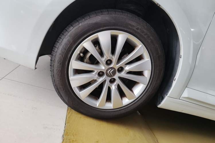 Used Citroen C-Quatre 2013 Sedan 1.6L Automatic Prestige Model Left Front Wheel Hub