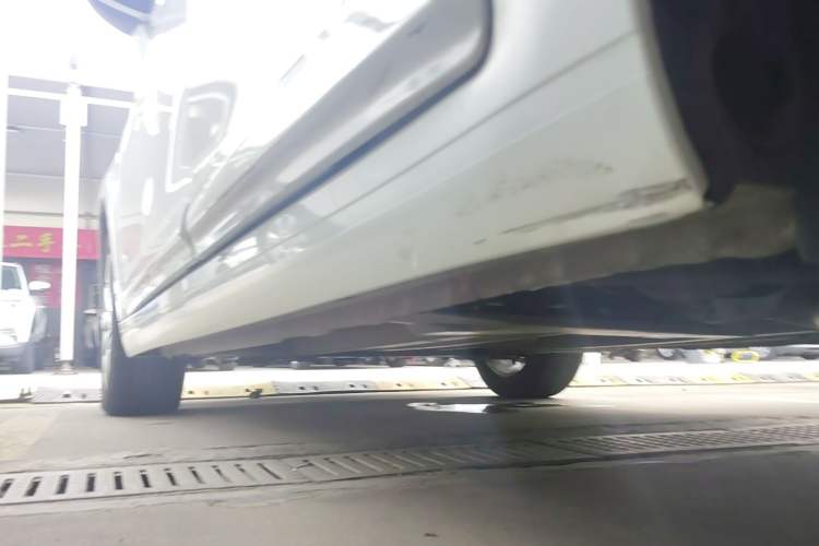 Used Citroen C-Quatre 2013 Sedan 1.6L Automatic Prestige Model Left Side Sill