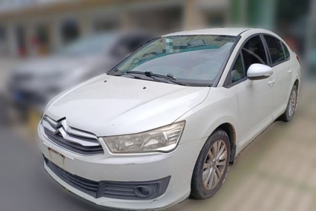 Ojetý Citroen C-Quatre 2013 Sedan 1.6L Automatic Prestige Model