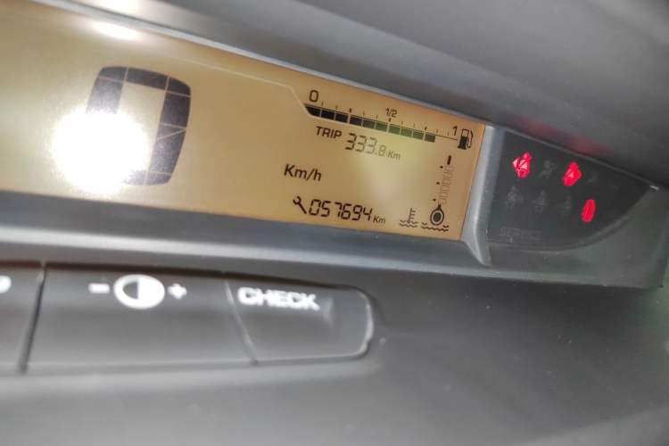 Used Citroen C-Quatre 2013 Sedan 1.6L Automatic Prestige Model Odometer Close Up