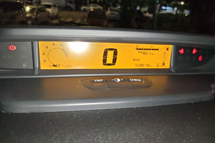 Used Citroen C-Quatre 2013 Sedan 1.6L Manual - Prestige Model Odometer Close Up
