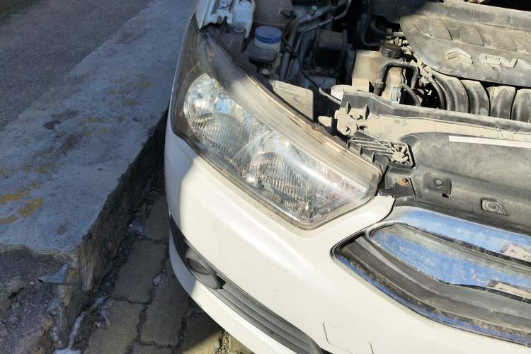 Used Citroen C-Quatre 2013 Sedan 2.0L Manual - Joyful Edition Right Front Headlight