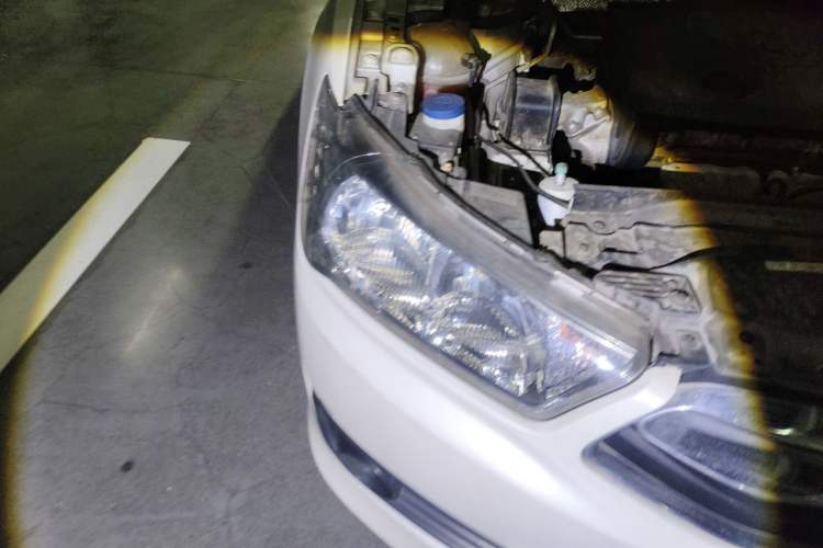 Used Citroen C-Quatre 2013 Sedan 1.6L Automatic Prestige Model Right Front Headlight