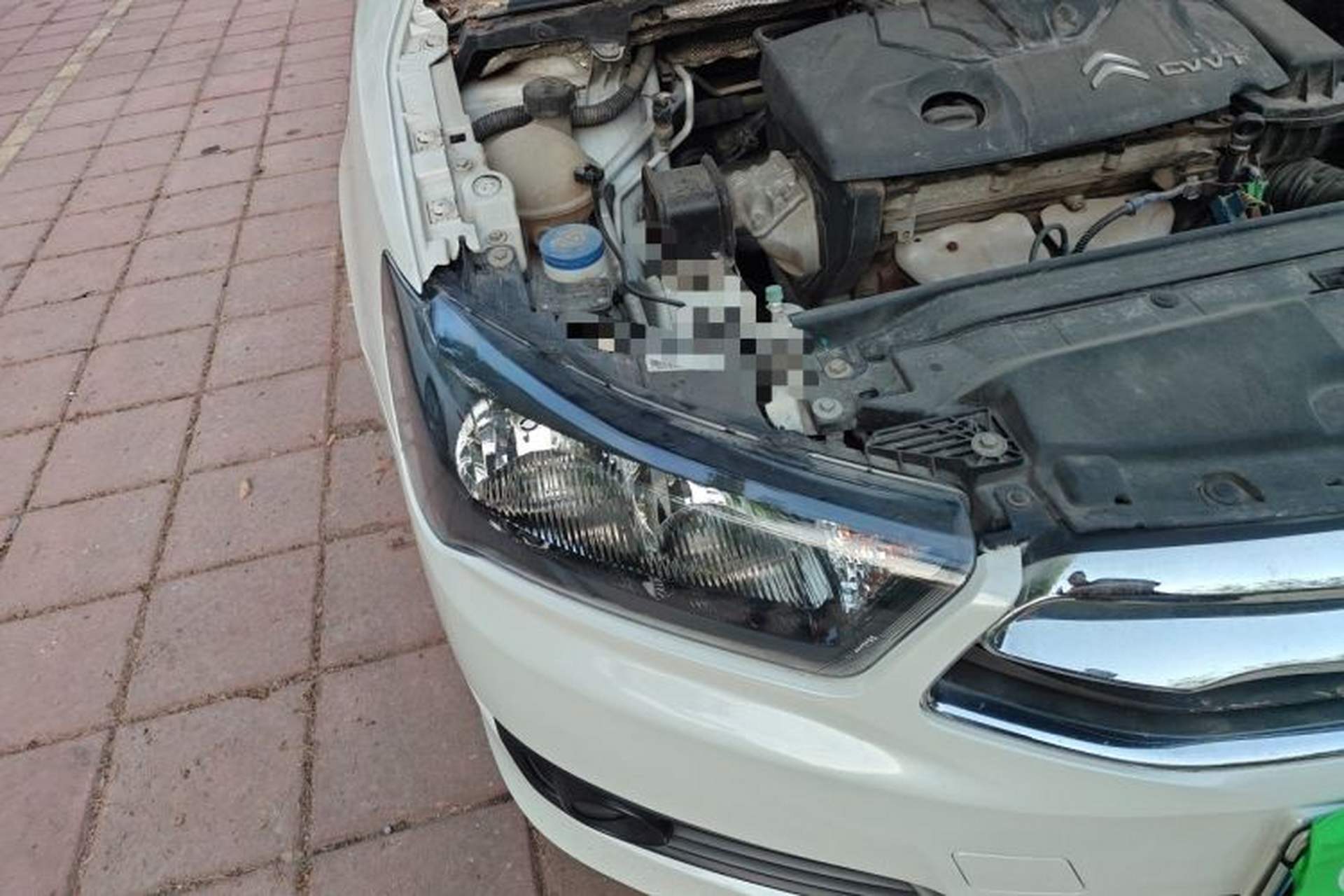 Used Citroen C-Quatre 2013 Hatchback 1.6L Automatic LeShang Model Right Front Headlight