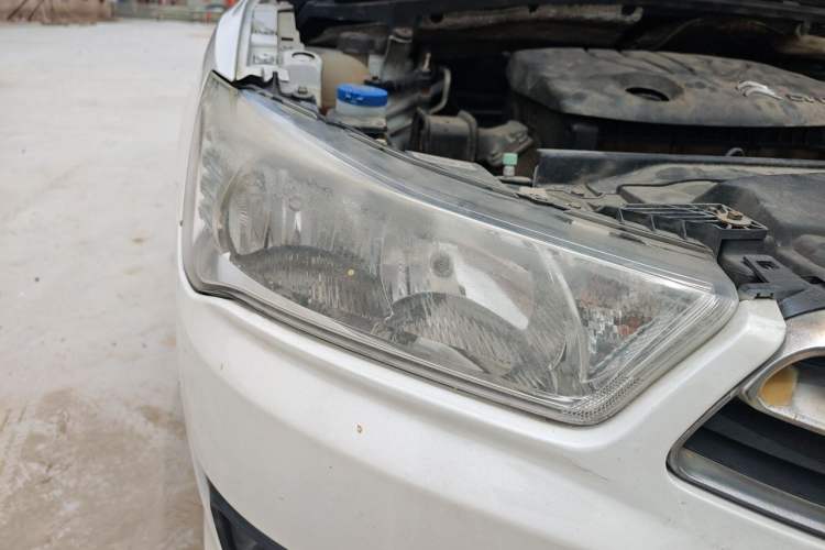 Used Citroen C-Quatre 2013 Sedan 1.6L Manual - Prestige Model Right Front Headlight