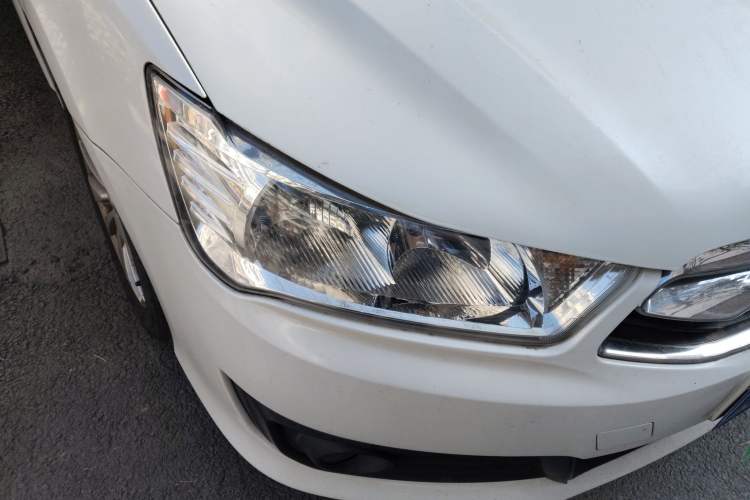 Used Citroen C-Quatre 2013 Sedan 1.6L Automatic Prestige Model Right Front Headlight