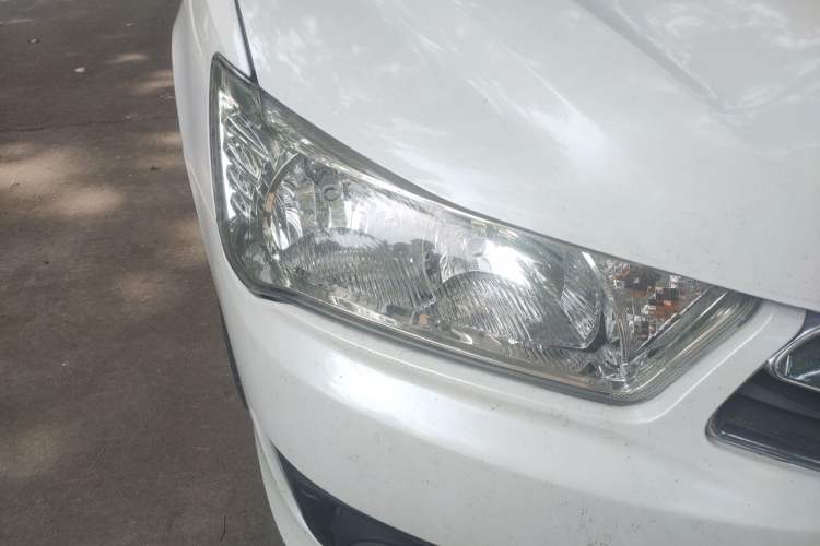 Used Citroen C-Quatre 2013 Sedan 1.6L Automatic Prestige Model Right Front Headlight