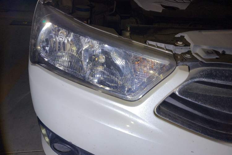 Used Citroen C-Quatre 2013 Sedan 1.6L Manual - Prestige Model Right Front Headlight