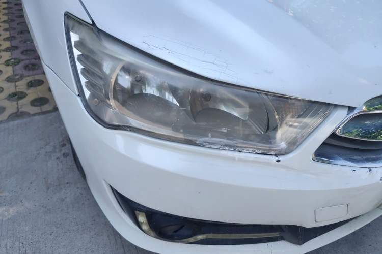 Used Citroen C-Quatre 2013 1.6L Manual Prestige CNG Model Right Front Headlight