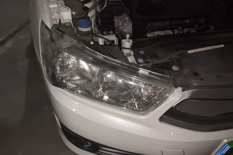 Used Citroen C-Quatre 2013 Sedan 1.6L Manual - Prestige Model Right Front Headlight