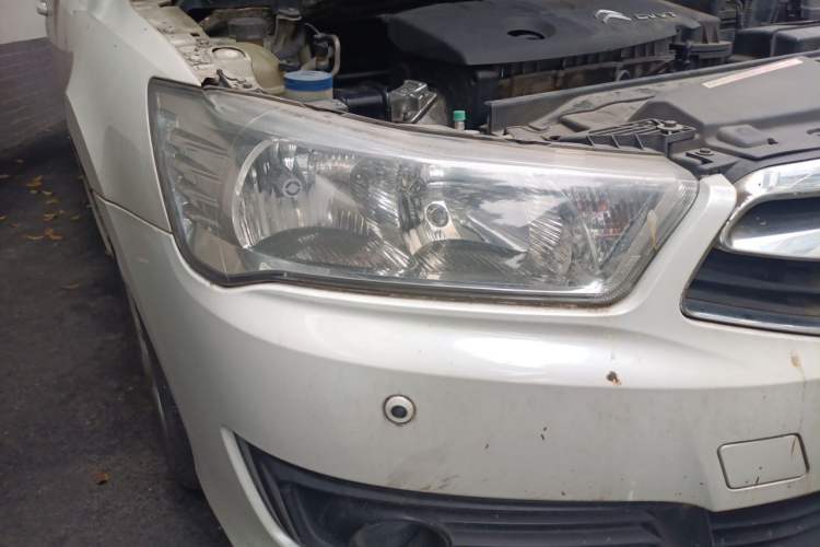 Used Citroen C-Quatre 2013 Sedan 1.6L Automatic Prestige Model Right Front Headlight