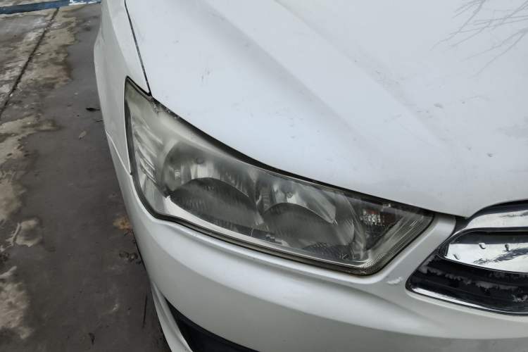 Used Citroen C-Quatre 2013 Sedan 1.6L Automatic Prestige Model Right Front Headlight