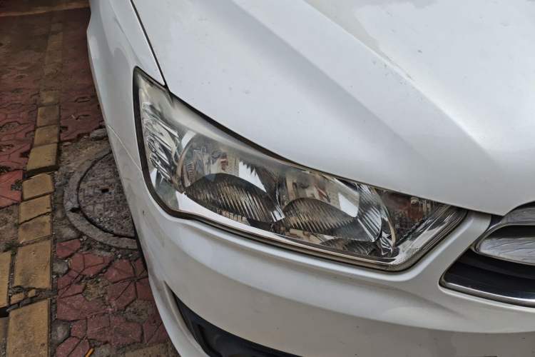 Used Citroen C-Quatre 2013 Sedan 1.6L Manual - Prestige Model Right Front Headlight